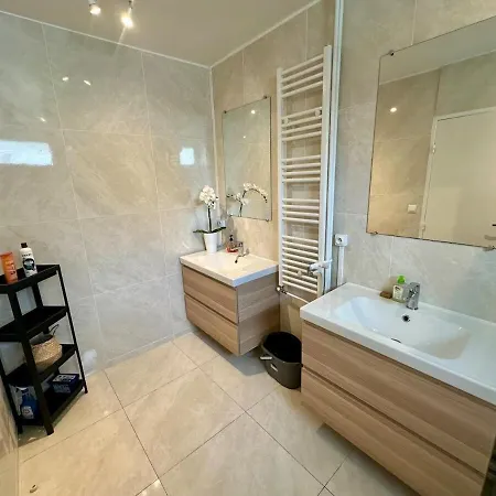 Au Coeur Du Quartier Taittinger Appartement