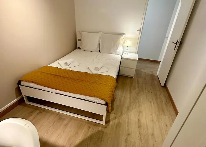 Au Coeur Du Quartier Taittinger *